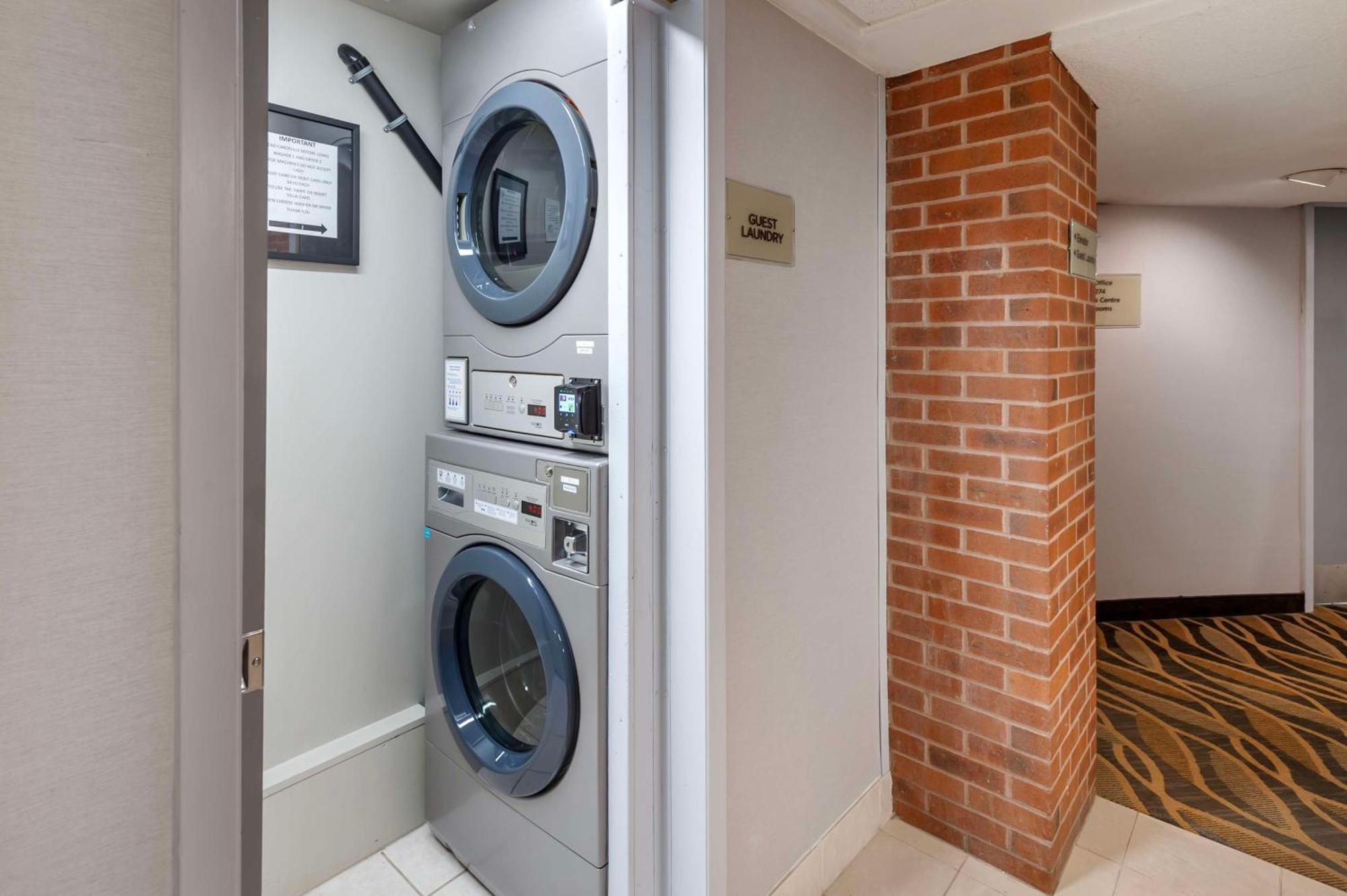 Best Western Plus Ottawa City Centre Bagian luar foto