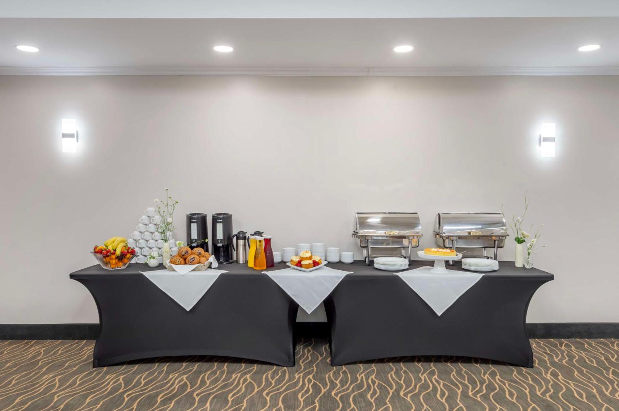 Best Western Plus Ottawa City Centre Bagian luar foto
